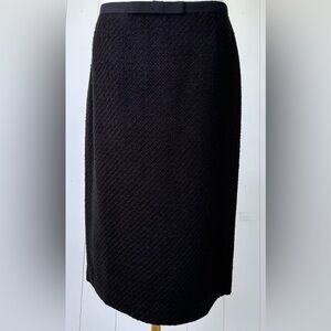 Ann Taylor Factory Boucle Pencil Skirt Lined Grosgrain Trim Black Size 6‎
